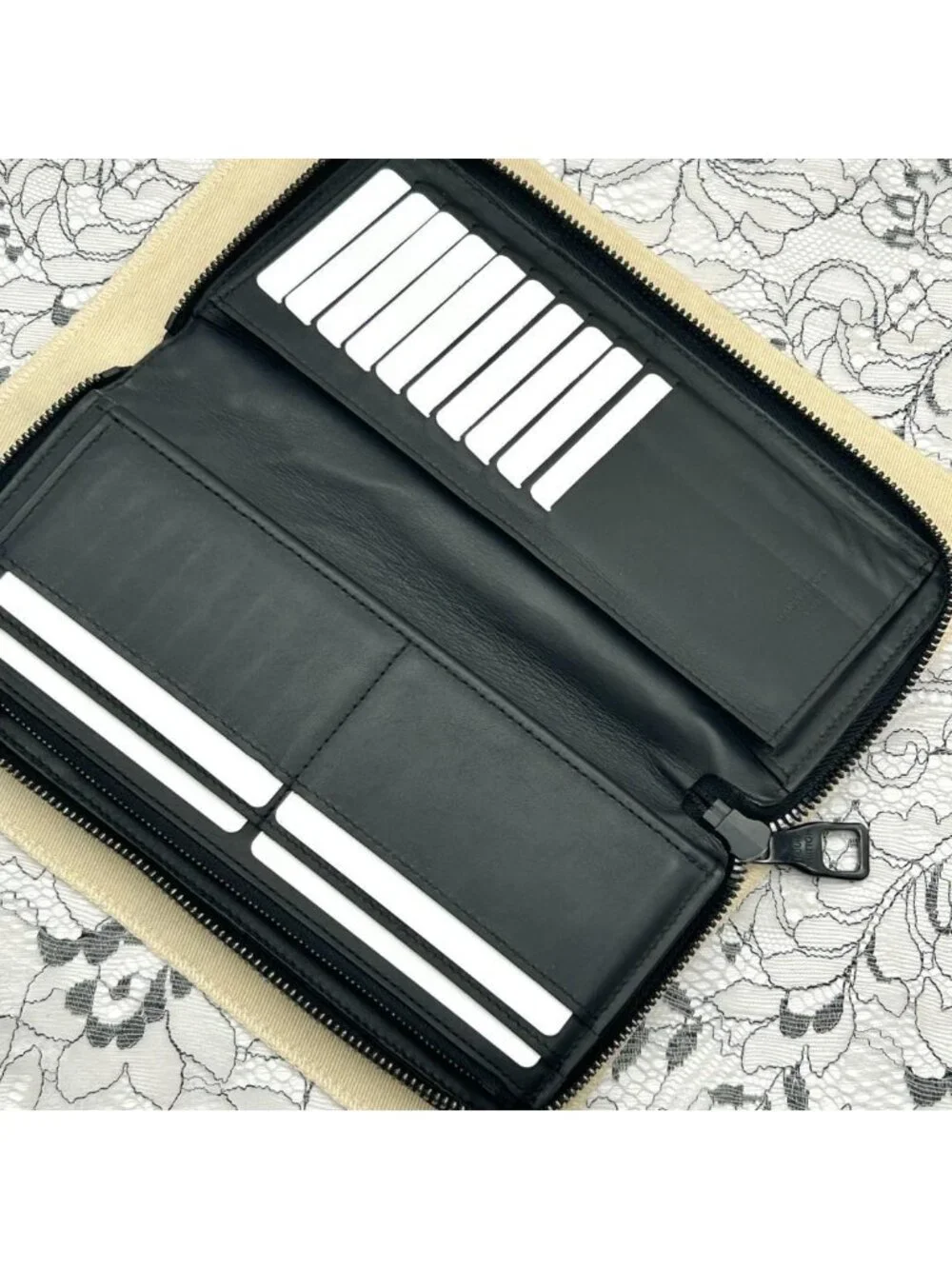 Louis Vuitton Monogram Taurillon Zippy Vertical Wallet